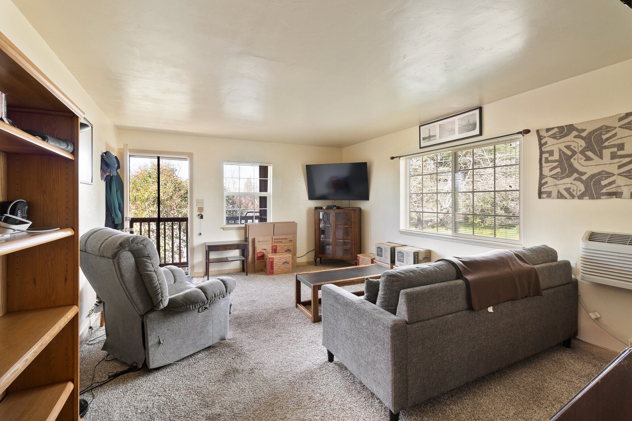 Building Photo - 504 W Marlette St