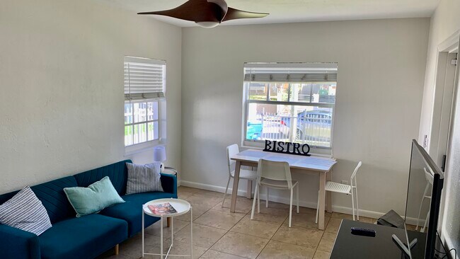 Building Photo - 30 NW 45th St