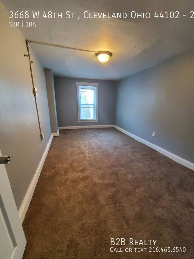 Building Photo - 3668 W 48th St