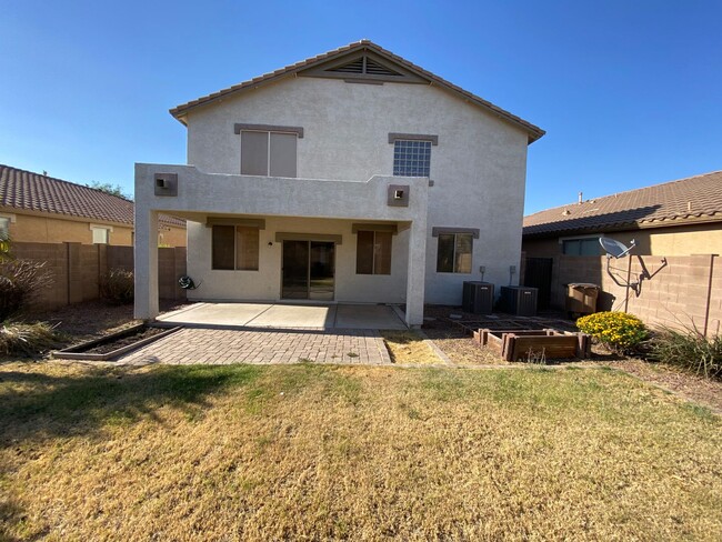 Building Photo - Beautiful Home in the Villages!