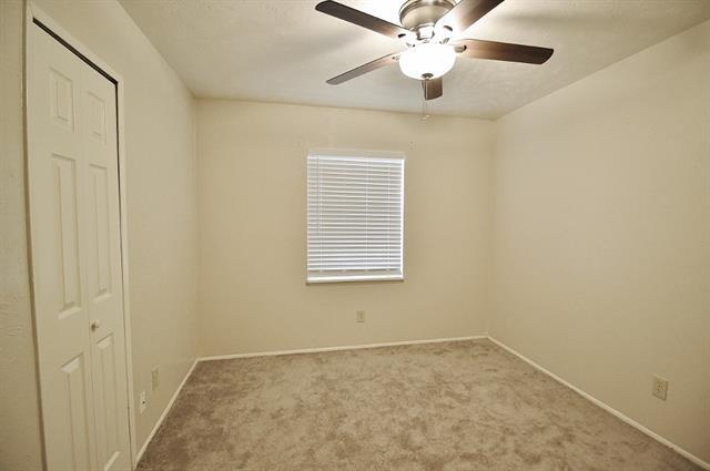 Building Photo - 2809 Santa Monica Dr