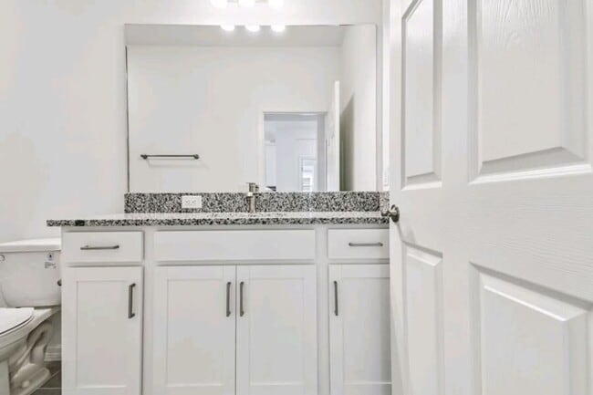 Building Photo - Lakewood Ranch Brand New Villa 2 bedroom with flex space (Office/ 3rd Bedroom)