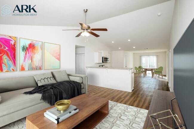 Building Photo - 485 Conifer St