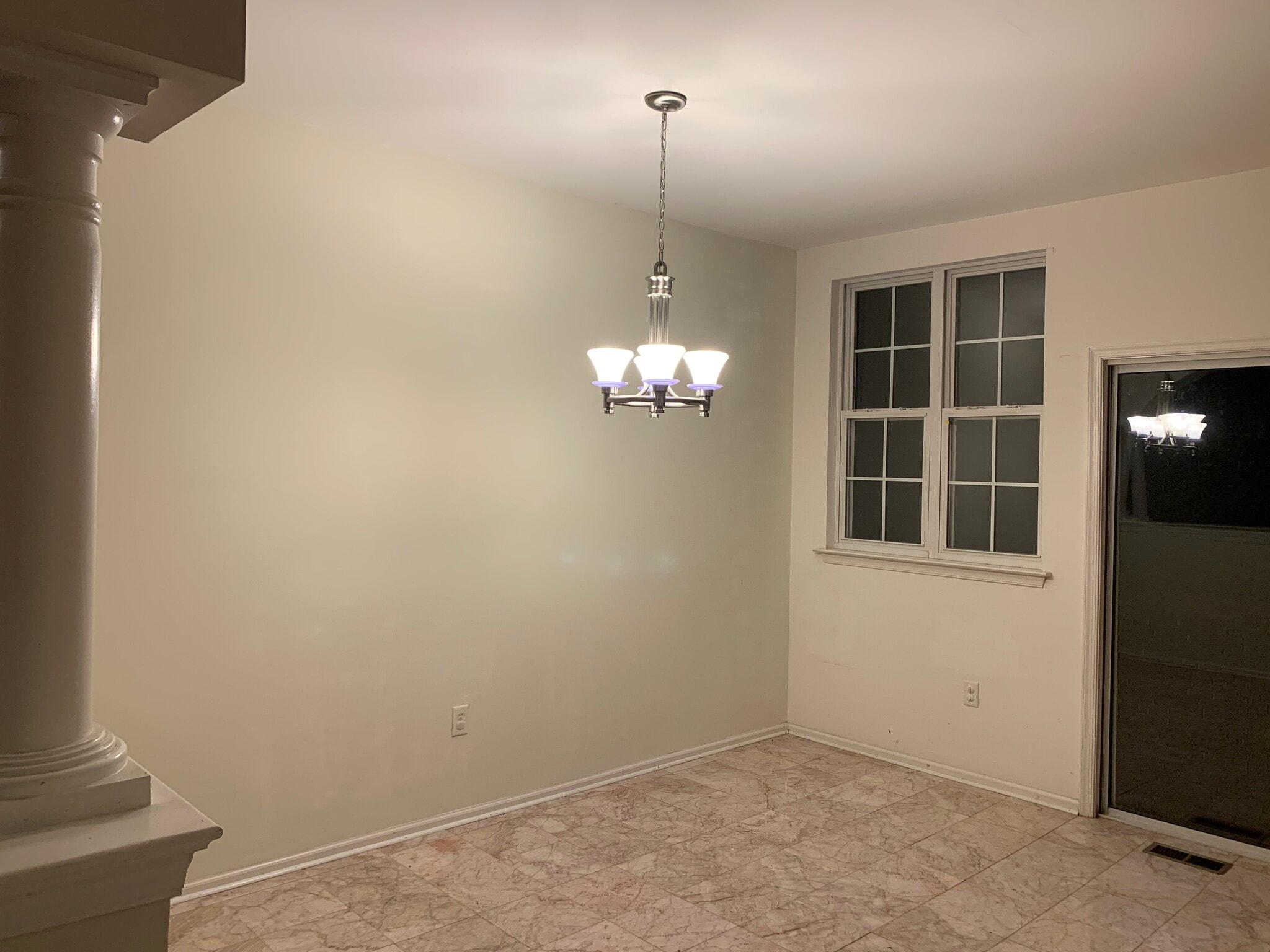 Eating Area - 47 Wicklow Rd