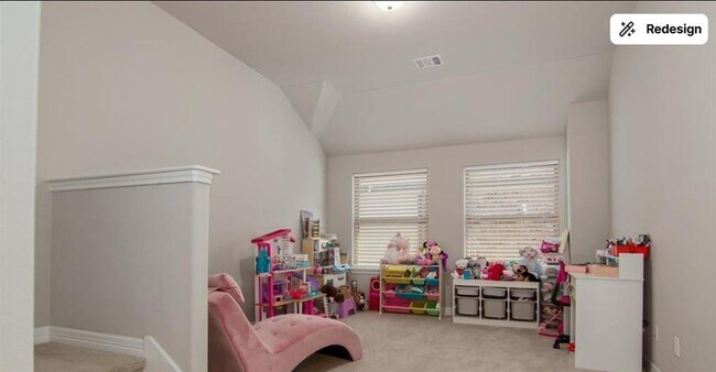 Building Photo - 4411 Woodridge Dr