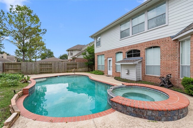 Building Photo - 1807 Rustic Hills Ct