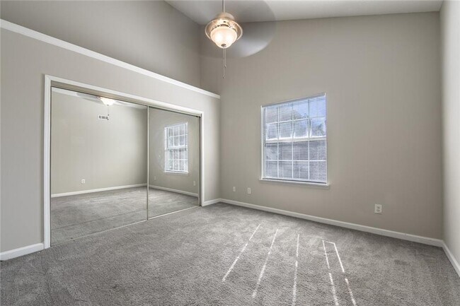 Building Photo - 1107 Sandy Ln Dr