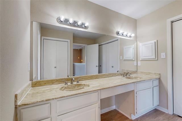Building Photo - 426 Yacht Club Dr