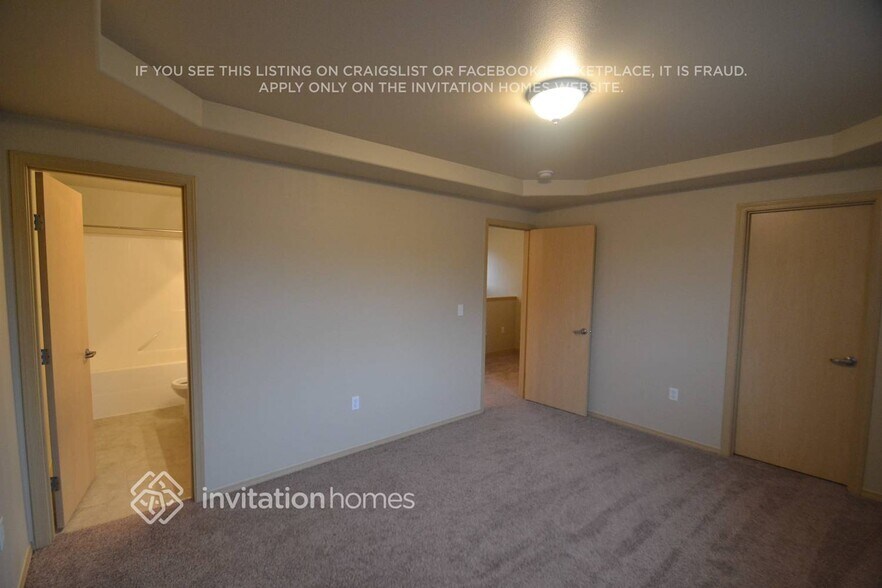 Building Photo - 2620 183 St Ct E