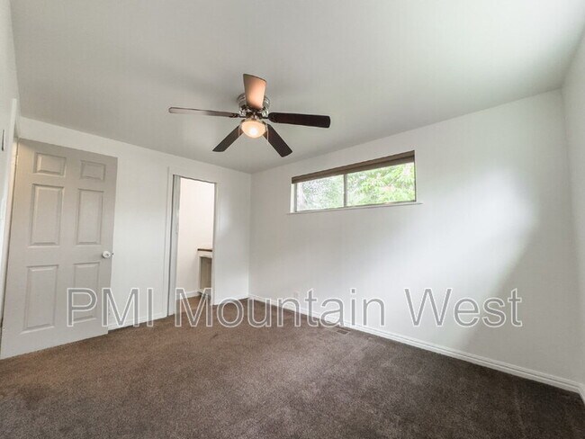 Building Photo - 400 S 350 W