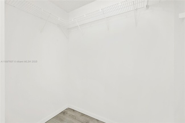 Building Photo - 17380 SW 140th Ct