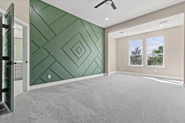 Building Photo - 17503 Panorama Dr