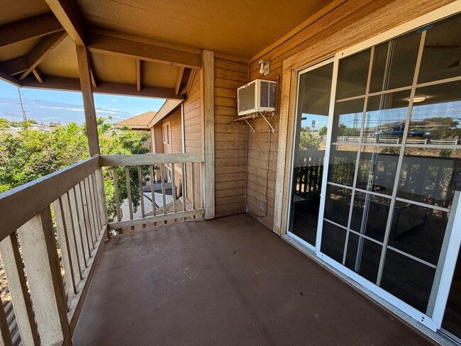 Building Photo - 2 Bedroom Kihei Condo