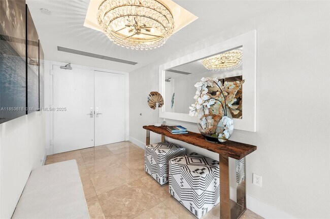 Building Photo - 4779 Collins Ave