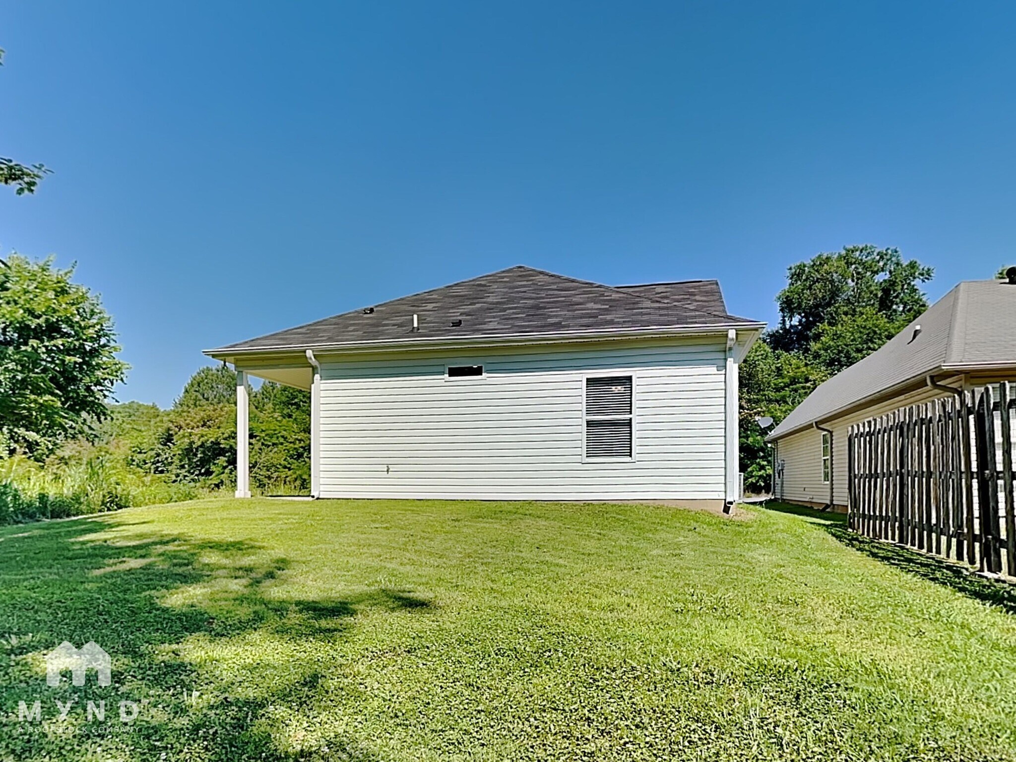 Building Photo - 10 Willowridge Ln