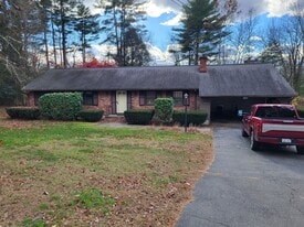 Building Photo - 80 Fernwood Dr