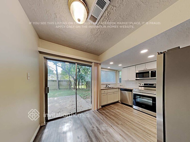 Building Photo - 4434 Algernon Dr