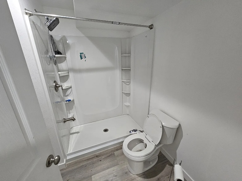 Building Photo - 1691 40 E