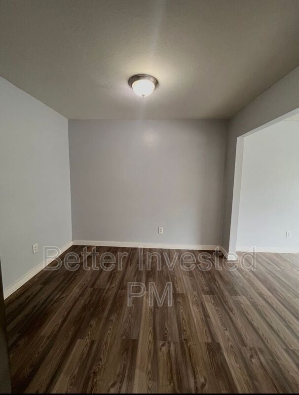 Building Photo - 304 Cooper Ln