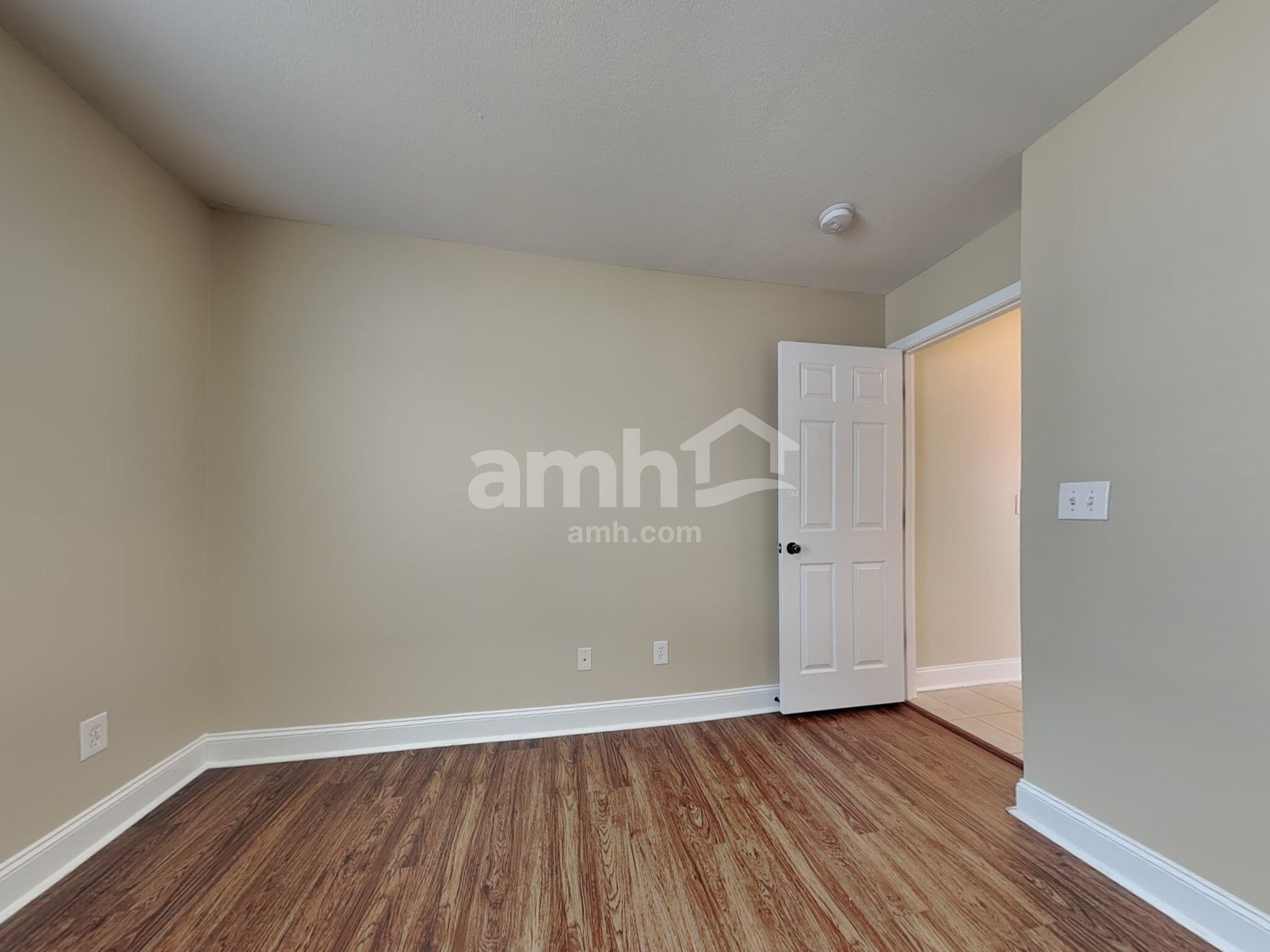 Building Photo - 4114 Oakstone Ln