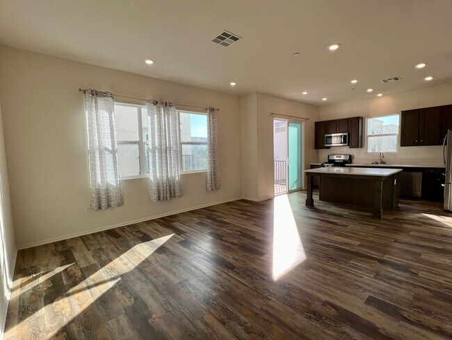 Building Photo - Luxury Living at Suwerte 2 Bedroom 2.5 Bat...
