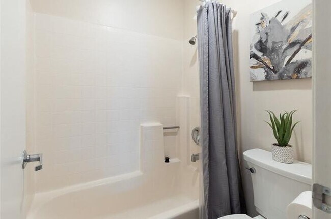 Building Photo - 25671 Le Parc