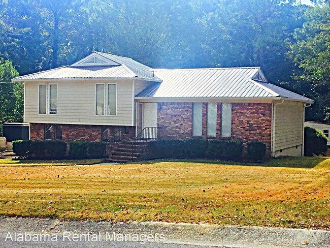 Building Photo - 3 br, 2 bath House - 985 Ryecroft Road