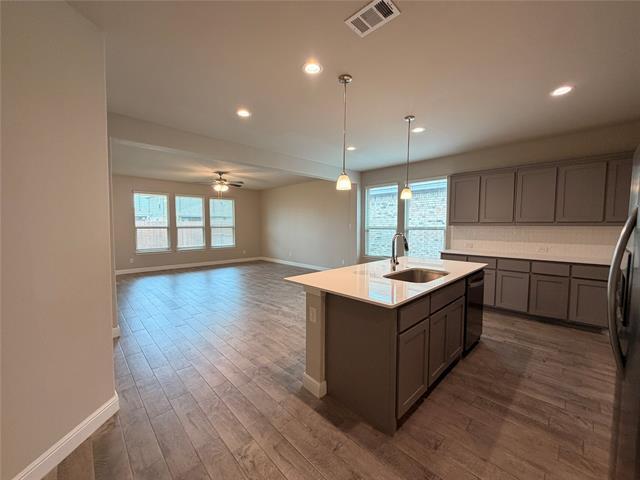 Building Photo - 209 Irish Moss Dr