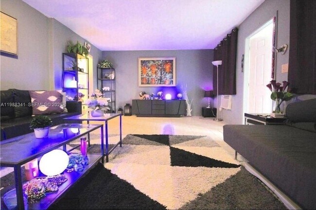 Building Photo - 2120 NE 168th St