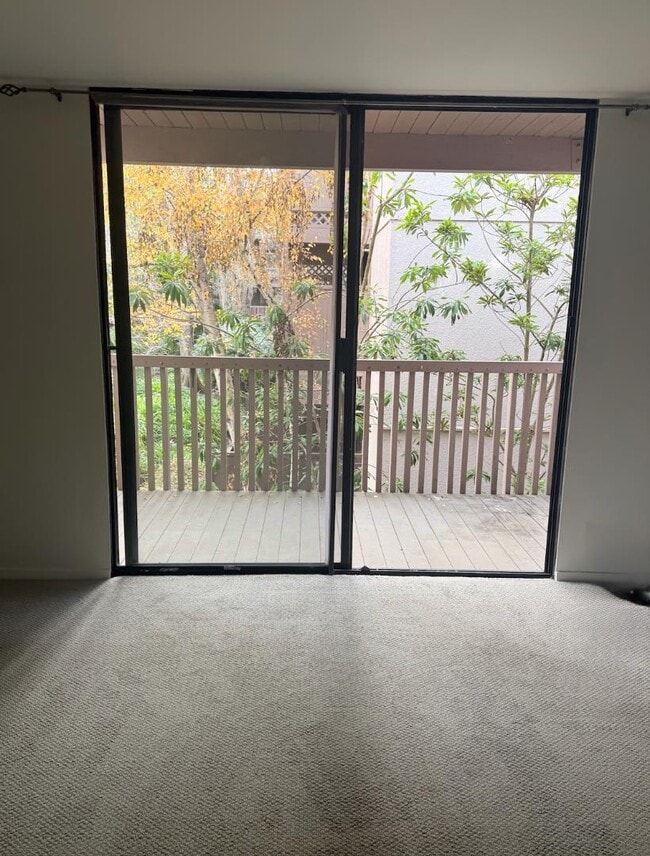 Building Photo - 6226 Shelter Creek Ln