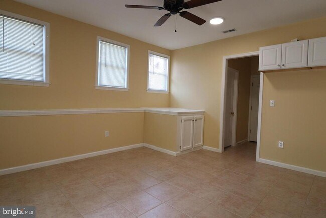 Building Photo - 4006 Buckman Rd