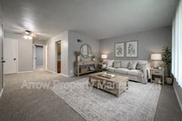 Building Photo - 1621 G-7