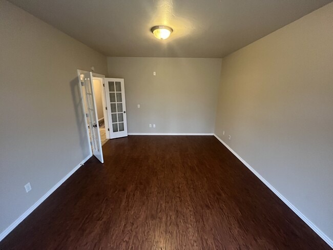 Building Photo - 2321 SW 94th St