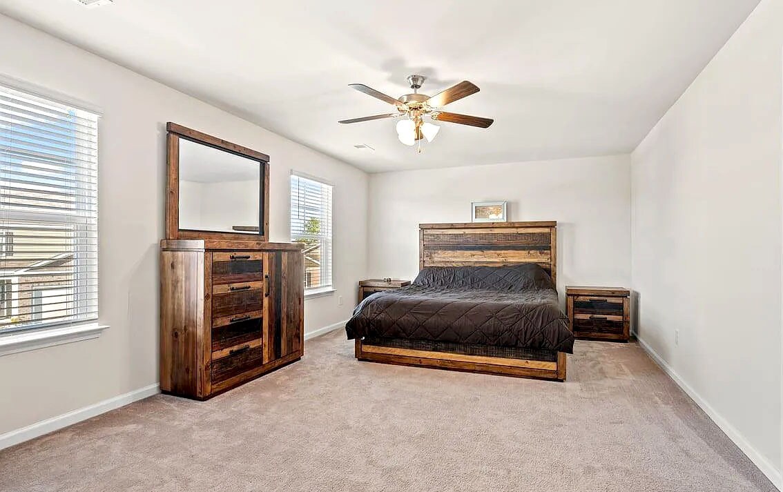 Building Photo - 2807 Ophelia Way