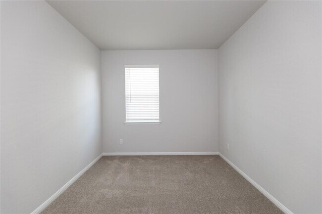 Building Photo - 6206 Marsh Ln