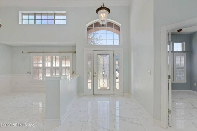 Building Photo - 429 Sea Spray Ln