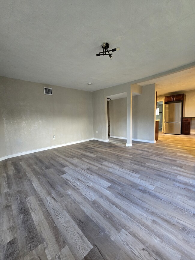 Building Photo - 15820 NW 39th Ct