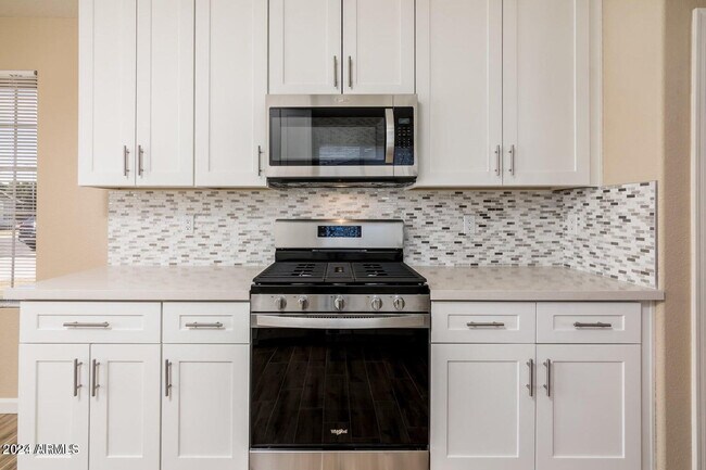Building Photo - 8564 W Ocotillo Rd