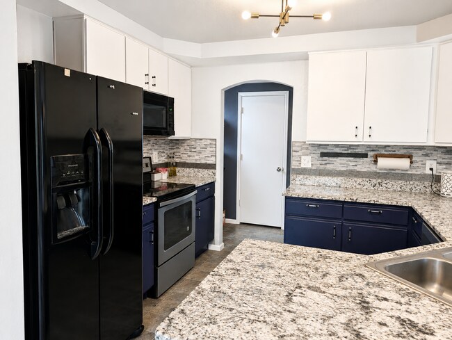 Building Photo - 3 Bedroom Home for Rent in Green Valley Ranch | Pet Friendly | Granite Counters | Near DIA