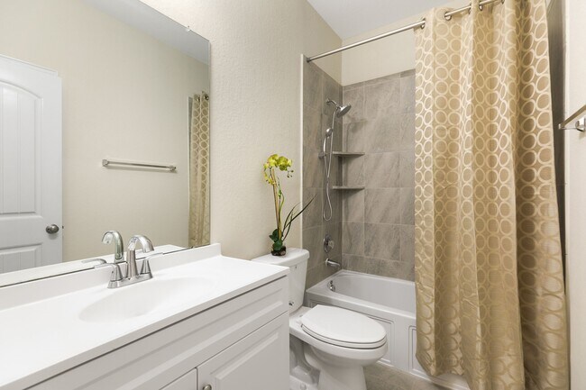 Building Photo - 23106 Tindarey Falls Ln