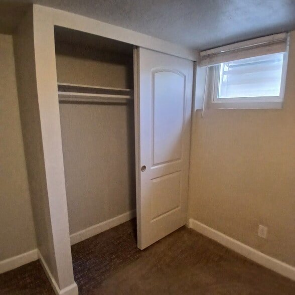 Closet - 2284 S 900 E