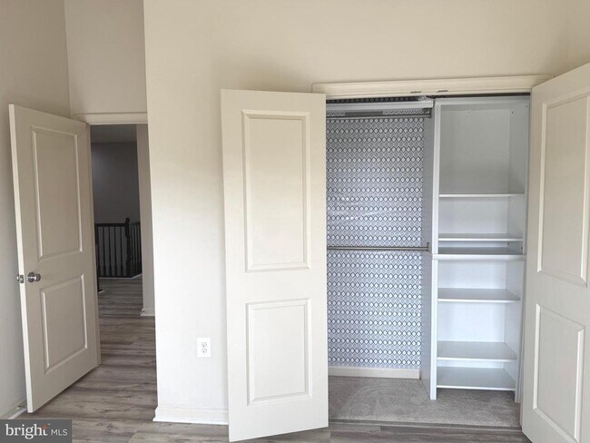 Building Photo - 23671 Sailfish Square