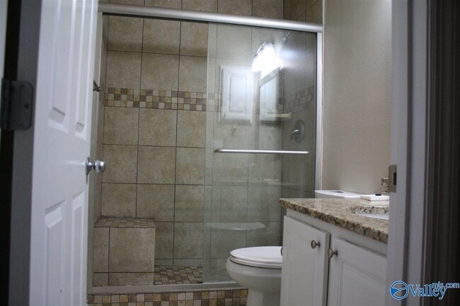 Building Photo - 137 Clover Ridge Dr