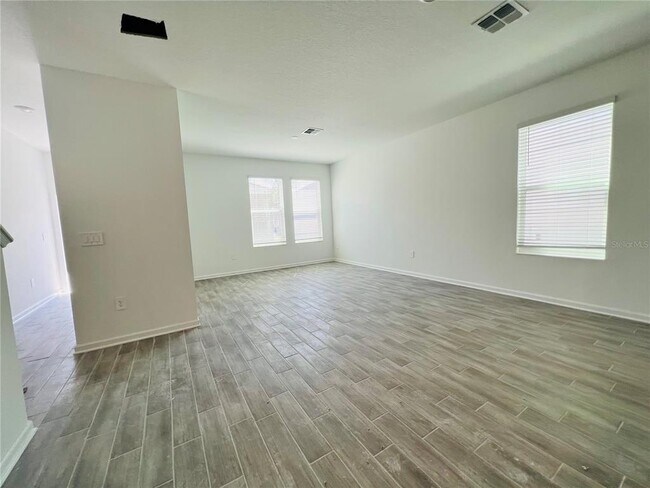 Building Photo - 11422 Great Rock St