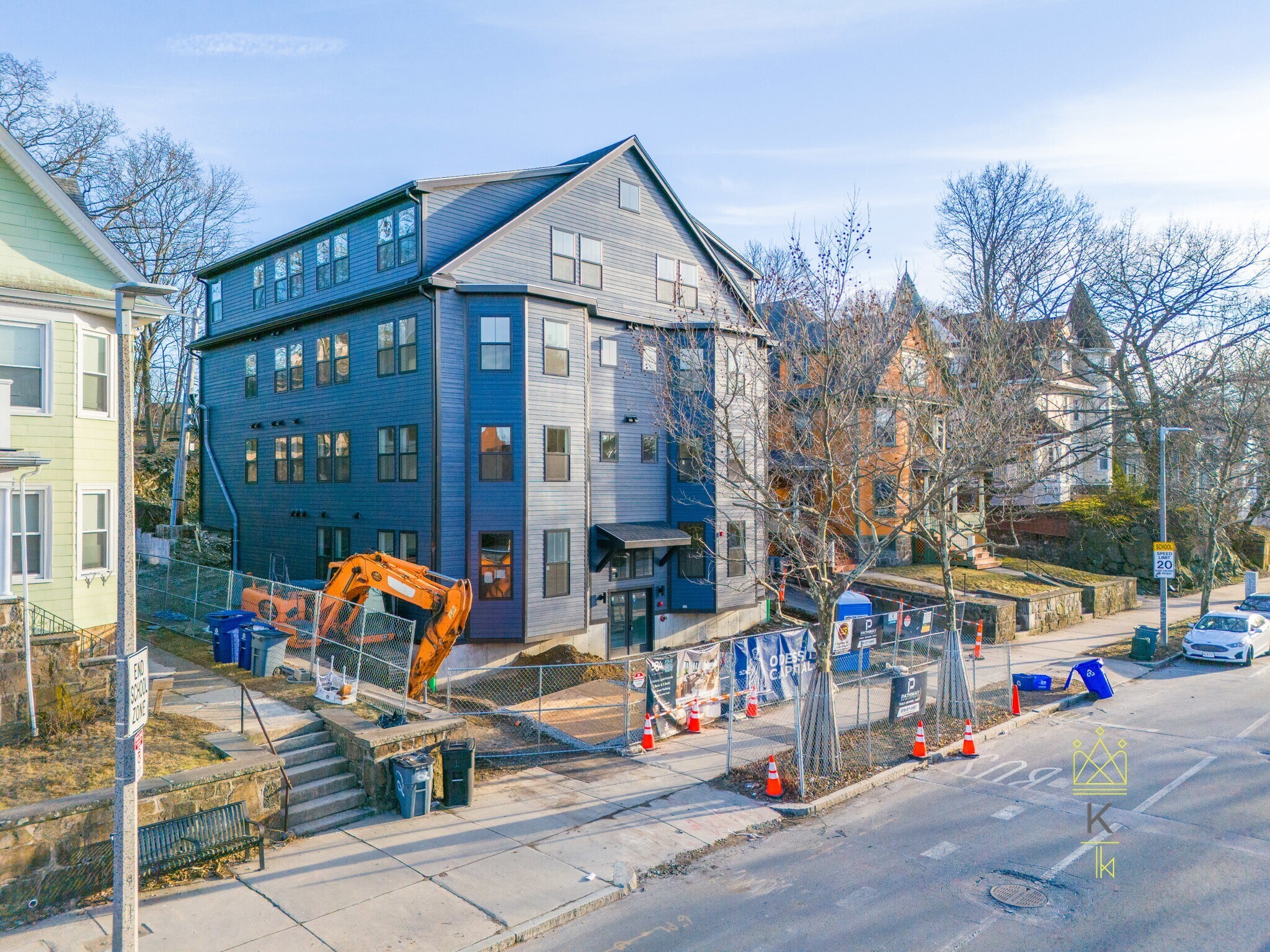 Building Photo - 584 Cambridge St