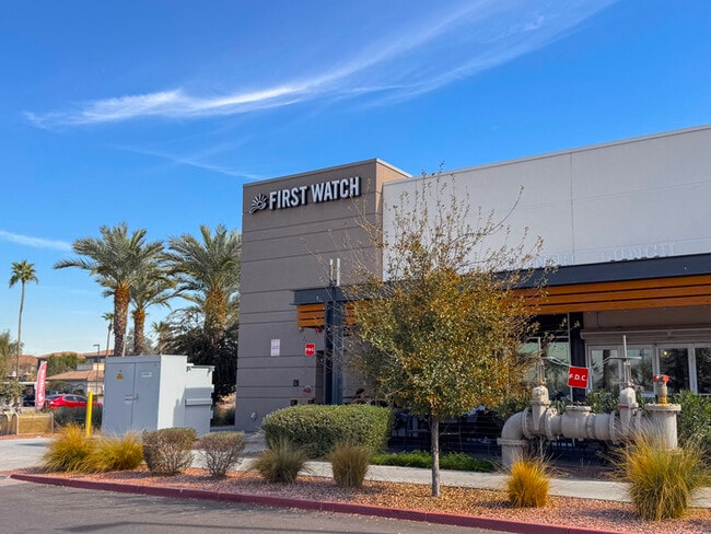 Building Photo - 4Bed/3Bath House in Rio Crossing! Move-In Ready on 02/19/2026! -- FENCED-IN YARD!!