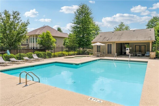 Building Photo - 5430 Breckinridge Ln