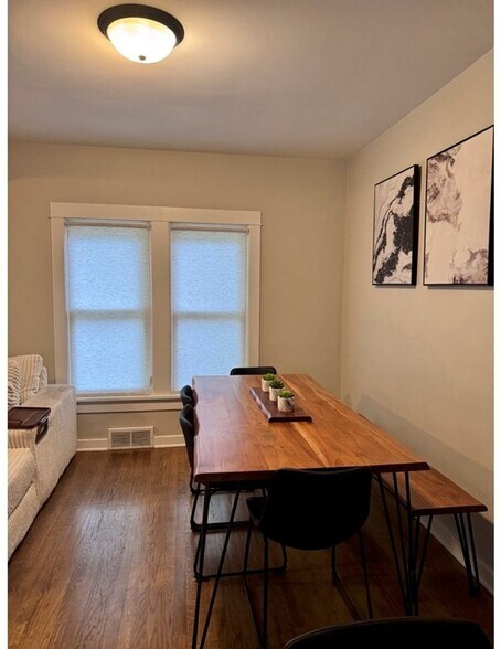 Building Photo - 2332 N 65th St