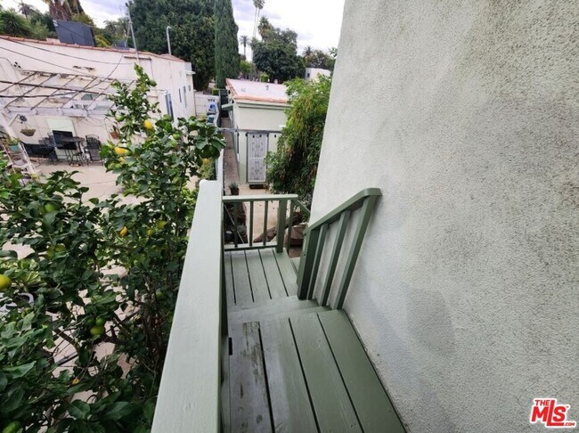 Building Photo - 1163 N Genesee Ave