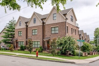 Building Photo - 2927 Parthenon Ave